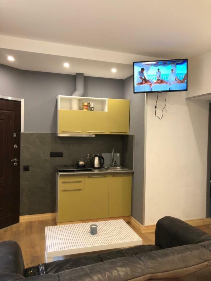Апартаменты На Дворянская Odessa Exterior foto